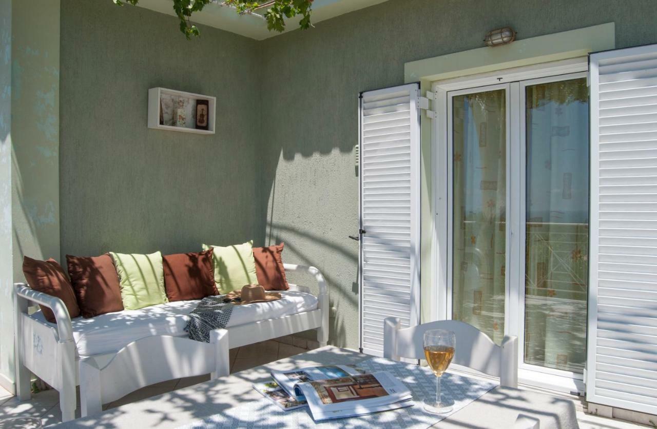 Fiora Villas Trapezaki  Buitenkant foto